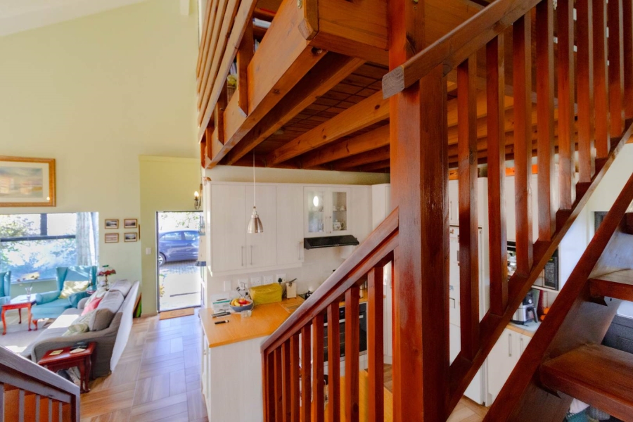 3 Bedroom Property for Sale in Sandbaai Western Cape